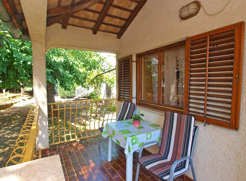 Apartments Milan 1457 Rovinj Croatia