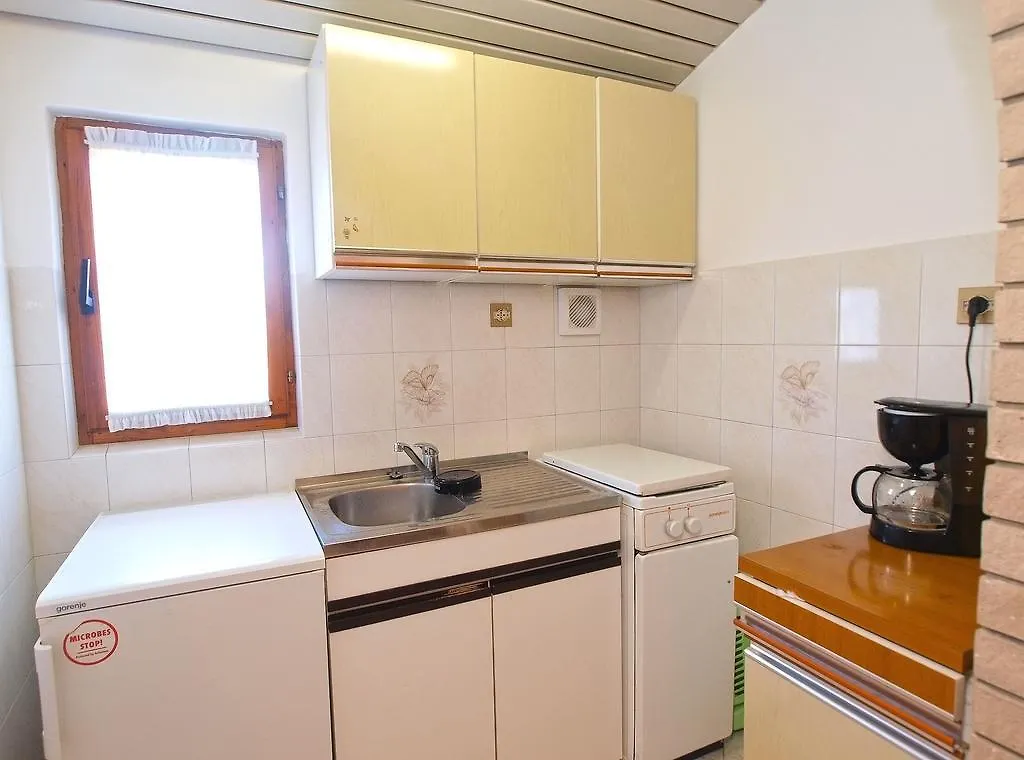 Apartments Milan 1457 Rovinj
